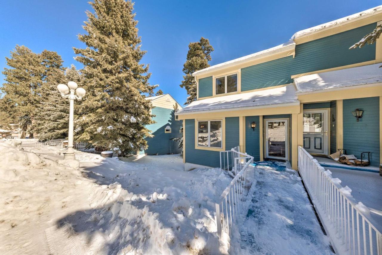 Bright Cloudcroft Condo With Game Room And Deck! Exteriör bild